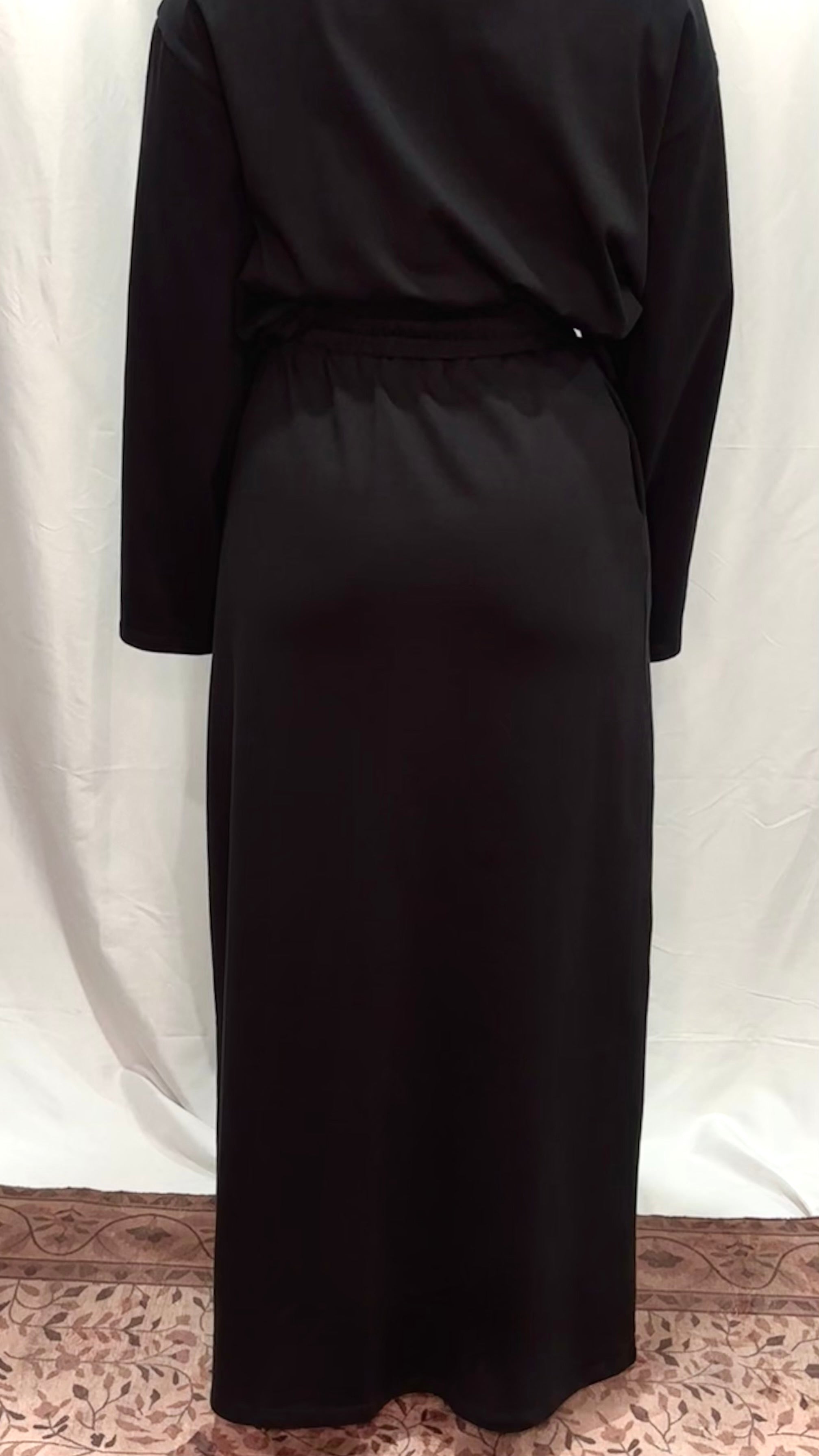Basik Black Maxi Skirt