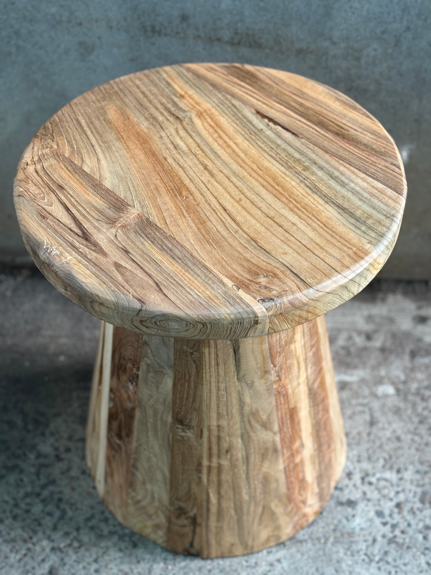 Tema Side Table