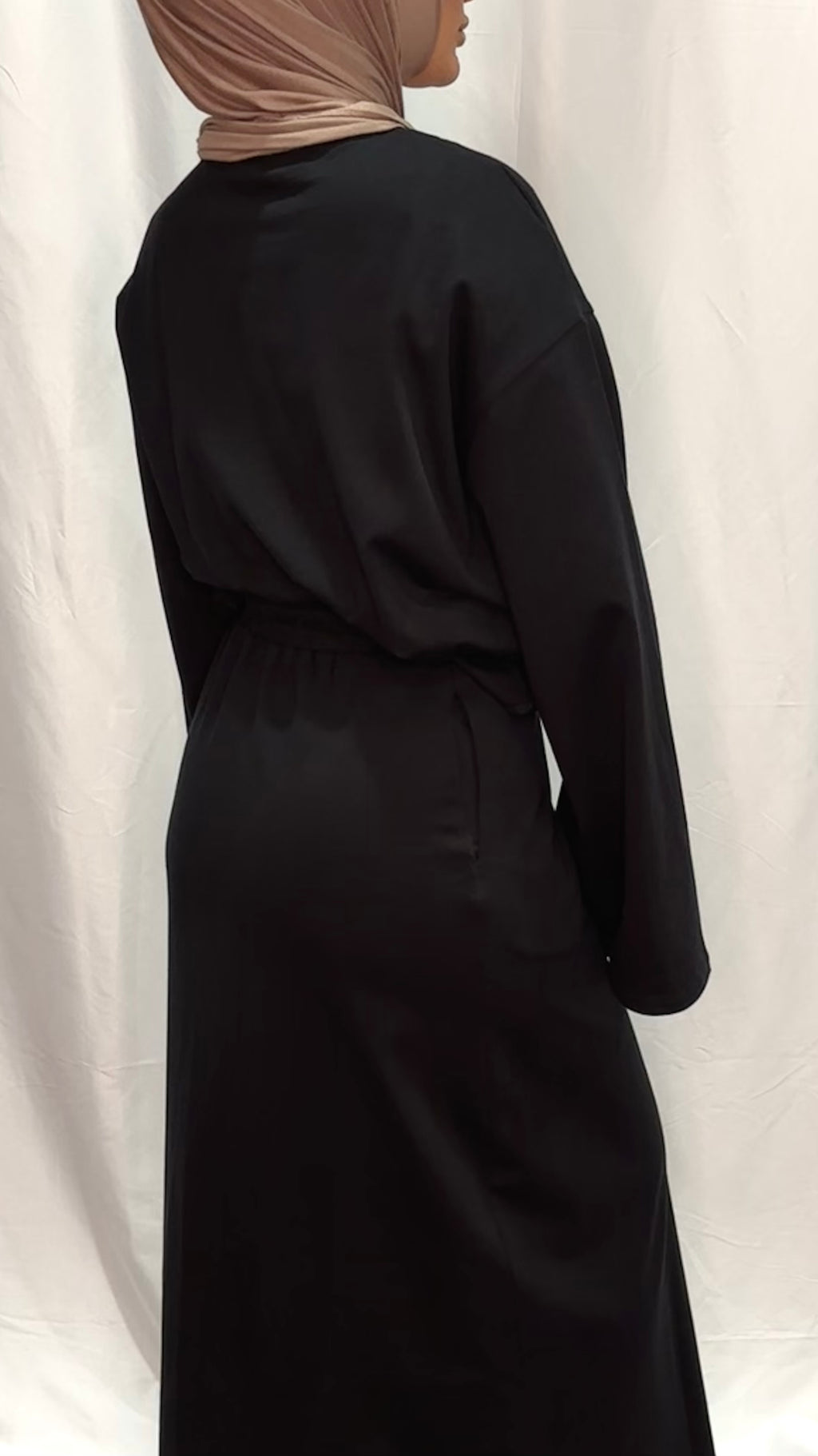 Basik Black Maxi Skirt