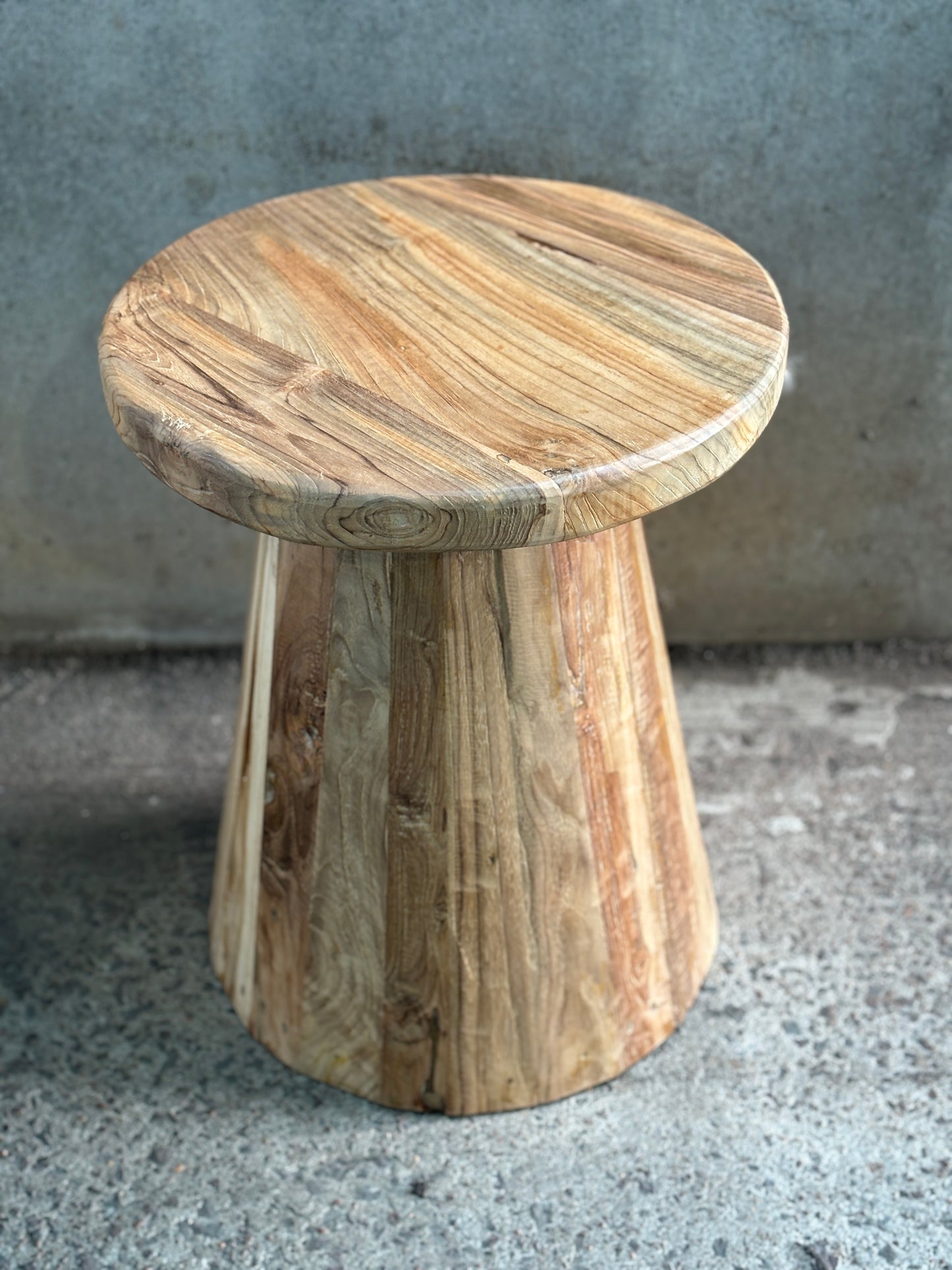 Tema Side Table