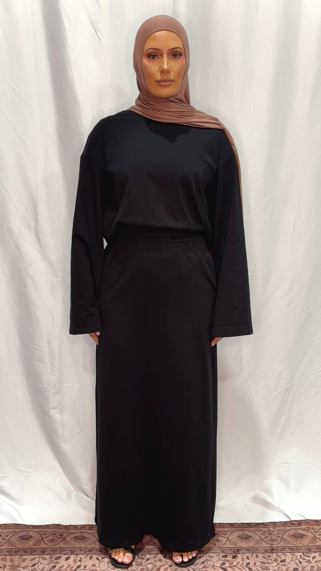 Basik Black Maxi Skirt